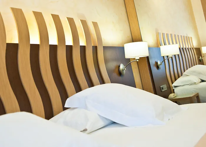 Hotels mit Whirlpool in Figueres (Girona)